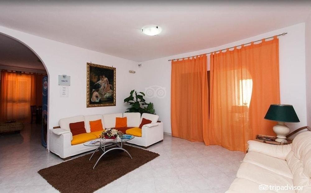 Hotel Club Bellavista Вьесте Экстерьер фото